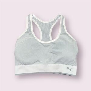 Puma Grey And White Sports Bra Women’s Size Large Activewear Athletic Fitness